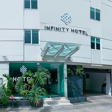Infinity Hotel Медельин Экстерьер фото