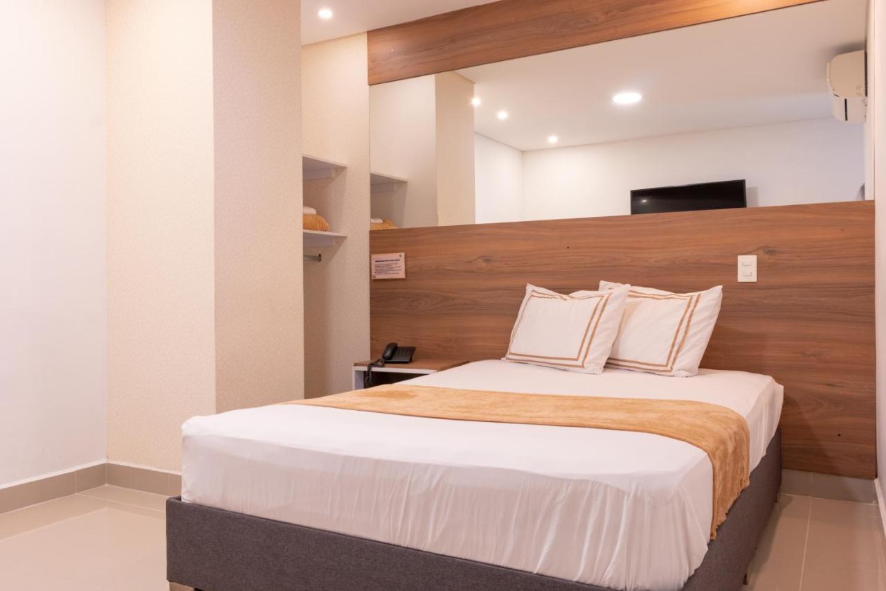Infinity Hotel Медельин Экстерьер фото