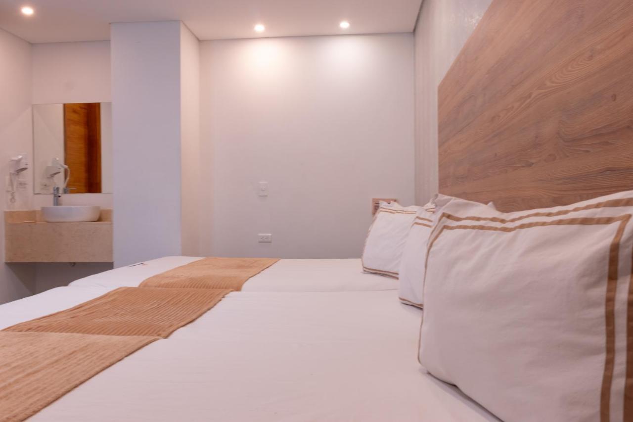 Infinity Hotel Медельин Экстерьер фото
