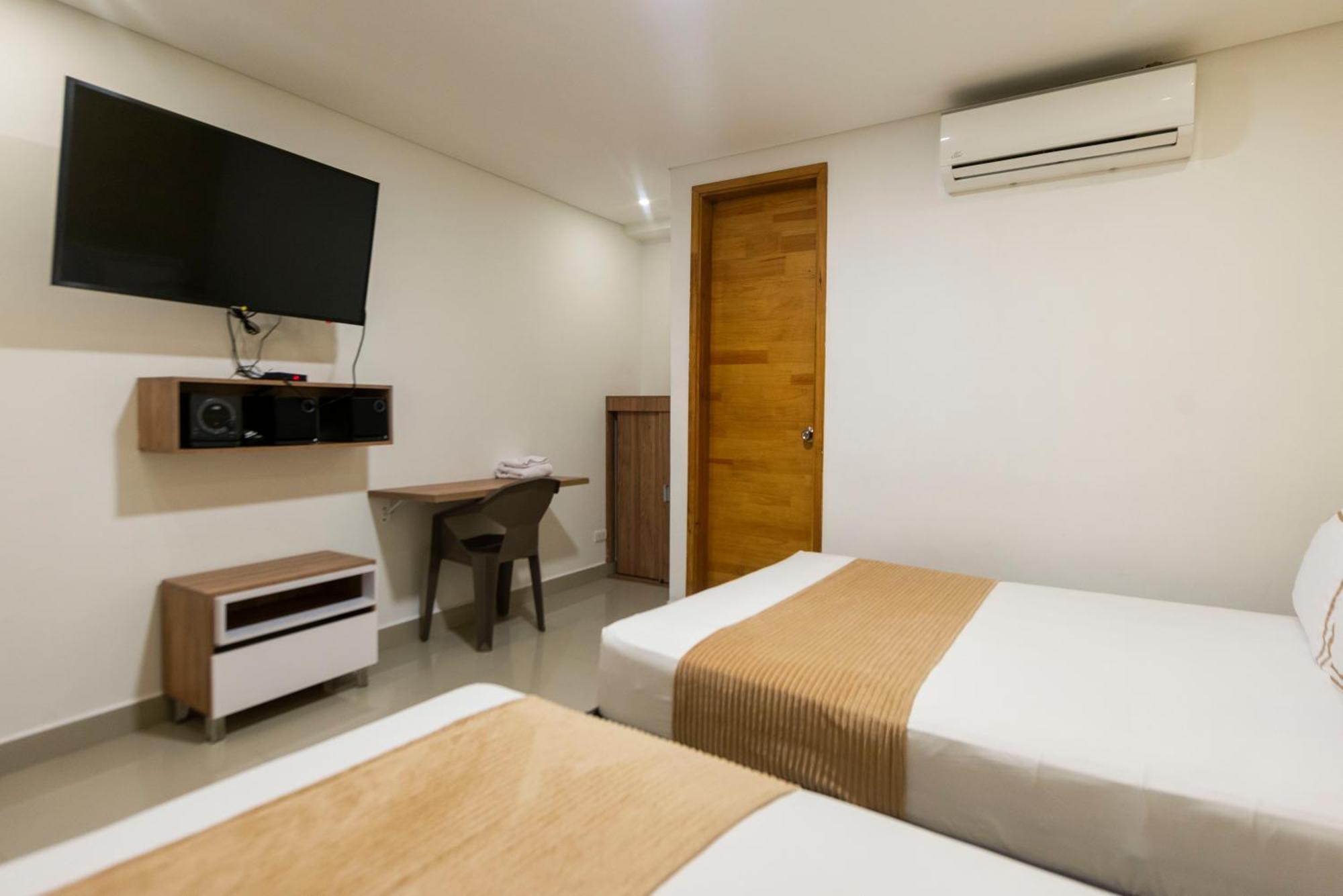 Infinity Hotel Медельин Экстерьер фото