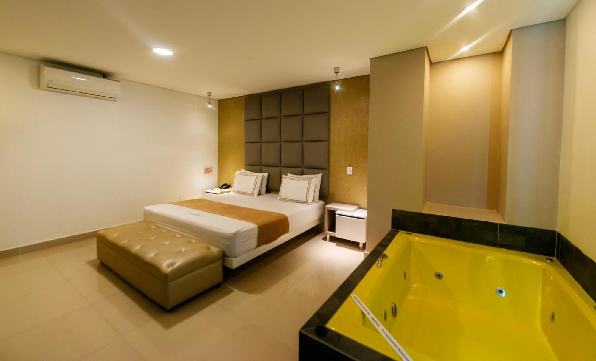 Infinity Hotel Медельин Экстерьер фото