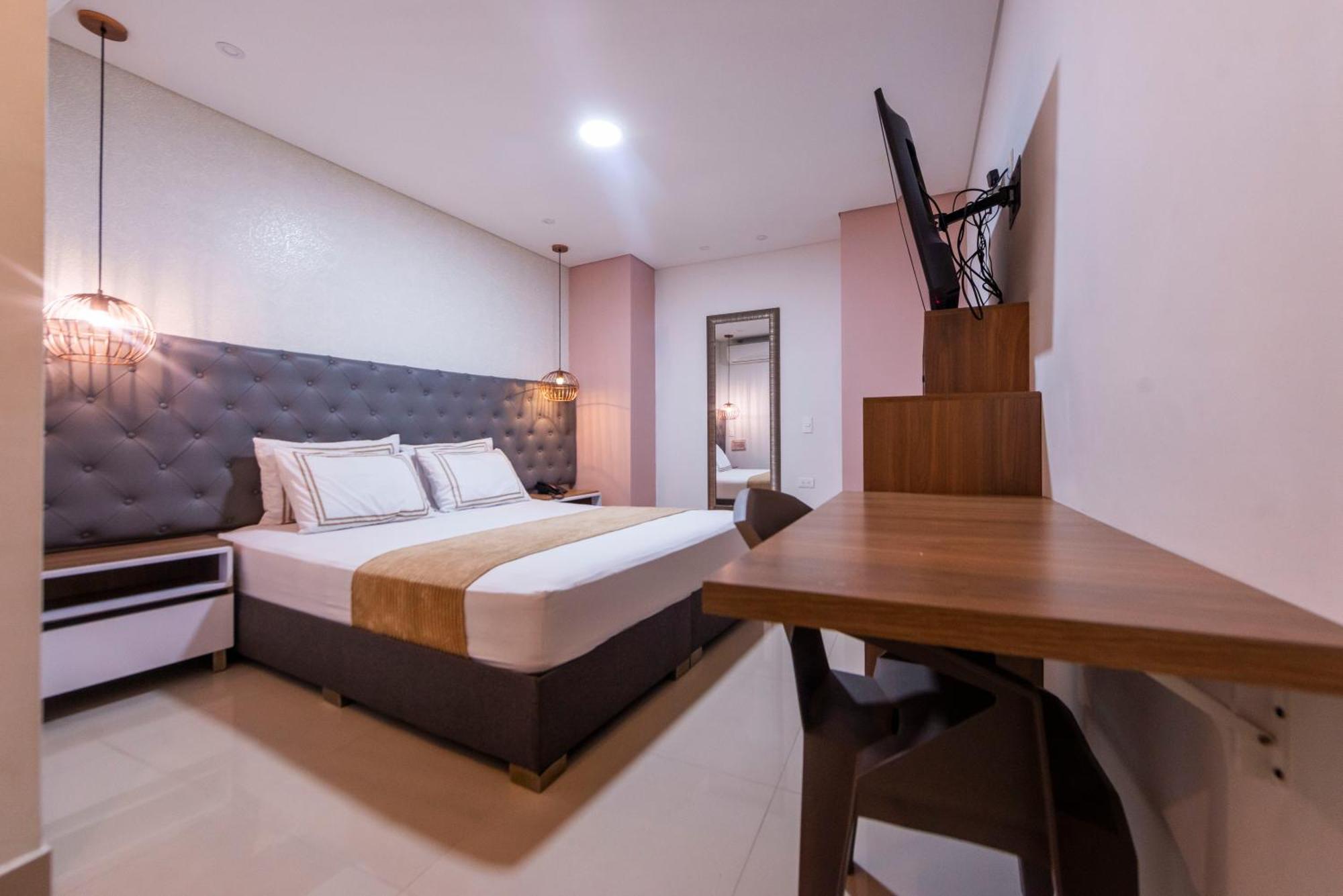 Infinity Hotel Медельин Экстерьер фото